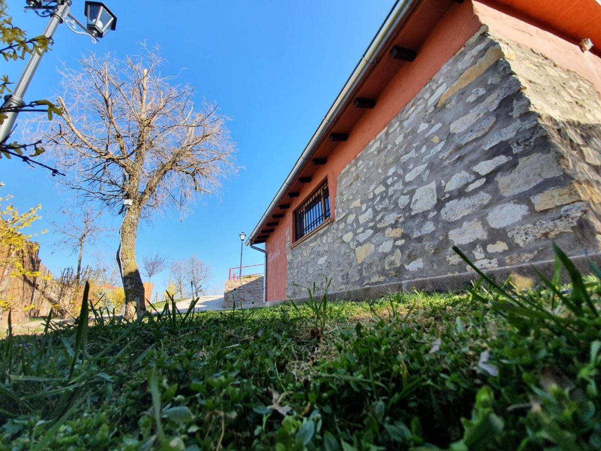 Casa Rural Manitoba Luxe Buenache de la Sierra Luaran gambar
